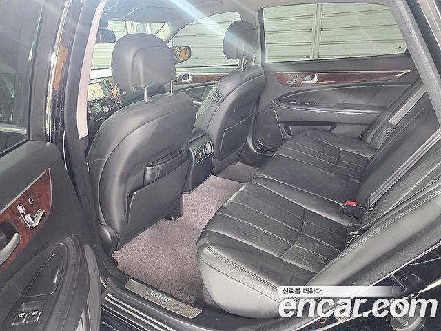 Hyundai Equus VS380 — photo 1 of 19