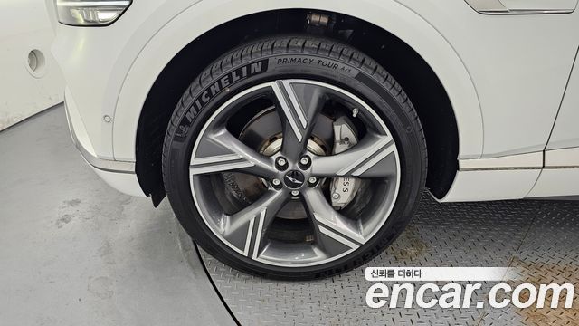 Genesis GV80 2.5T Gasoline 2WD — photo 1 of 34
