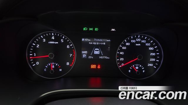 Kia K3 Luxury — photo 1 of 30