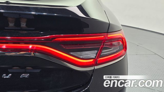 2017 Hyundai Grandeur 2.4 Modern, photograph 3