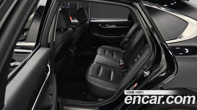2017 Hyundai Grandeur 2.2 Diesel Modern, photograph 9