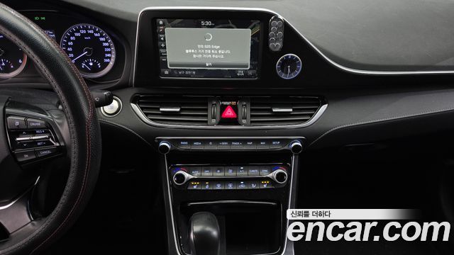 2017 Hyundai Grandeur 2.2 Diesel Modern, photograph 5