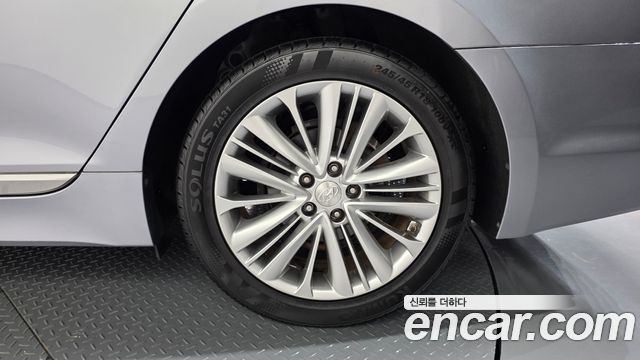 Hyundai Aslan G300 Modern Basic — photo 1 of 31