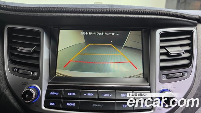 Hyundai Tucson Diesel 1.7 2WD — photo 1 of 29
