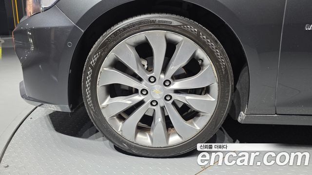 ChevroletGMDaewoo Malibu 2.0 Turbo LT — photo 1 of 30