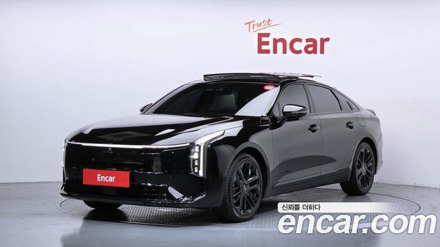 Kia K8 Signature — photo 1 of 20