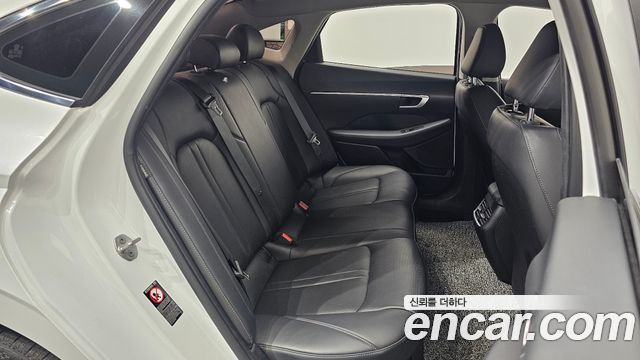 Hyundai Sonata Modern — photo 1 of 29