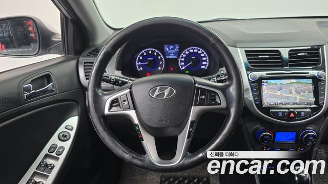 2013 Hyundai Accent WIT 1.6 GDI Premium, photograph 7