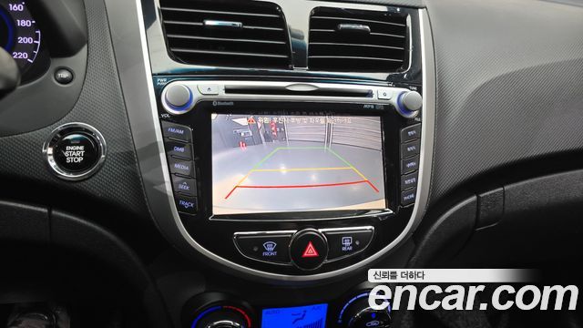 2013 Hyundai Accent WIT 1.6 GDI Premium, photograph 10