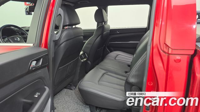 KG_Mobility_Ssangyong Rexton Diesel 2.2 4WD — photo 1 of 31