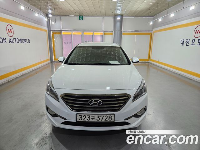 Hyundai Sonata LPI Smart — photo 1 of 19
