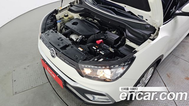 KG_Mobility_Ssangyong TIBOLI Diesel IX 4WD — photo 1 of 20