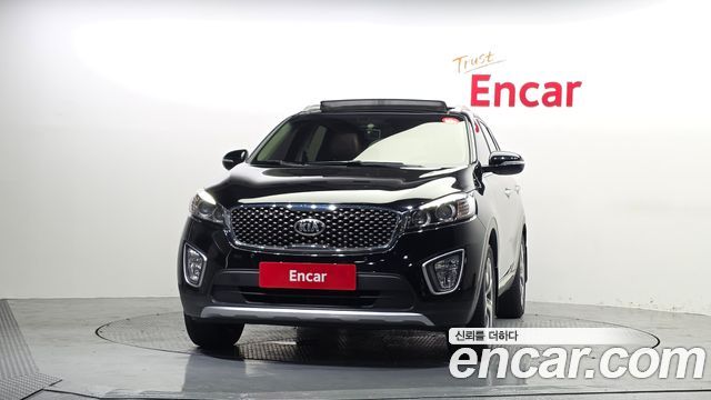Kia Sorento Diesel 2.2 4WD — photo 1 of 31