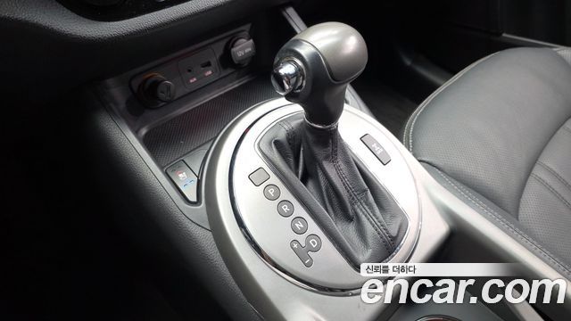 Kia Sportage Diesel 4WD Noblesse — photo 1 of 34