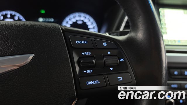 Hyundai Genesis G330 Modern AWD — photo 1 of 31