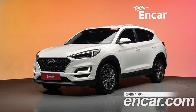 Hyundai Tucson Diesel 1.6 2WD — photo 1 of 39