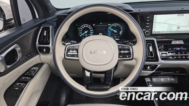 Kia Sorento HEV 1.6 2WD — photo 1 of 36