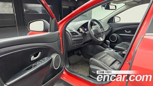 Renault-KoreaSamsung SM3 RE — photo 1 of 20