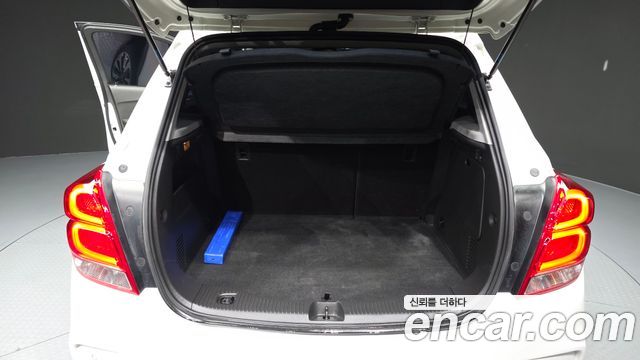 ChevroletGMDaewoo Trax 1.4 Premier — photo 1 of 30