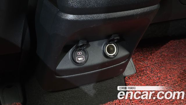 Kia Sorento Diesel 2.0 2WD — photo 1 of 30