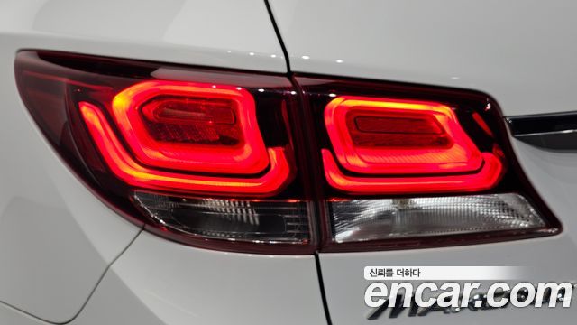Hyundai Maxcruz Diesel 2.2 4WD — photo 1 of 36