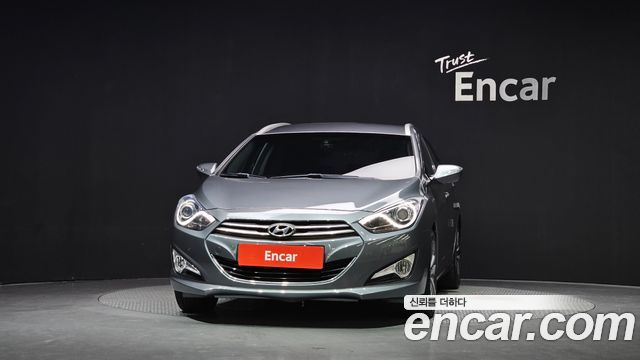 Hyundai i40 1.7 VGT — photo 1 of 20