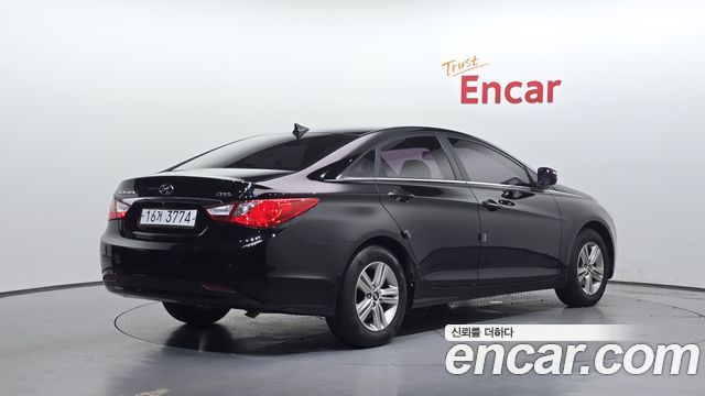 2012 Hyundai Sonata CVVL Style, photograph 1