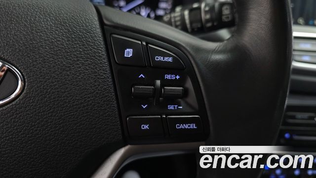 Hyundai Tucson Diesel 2.0 4WD — photo 1 of 30