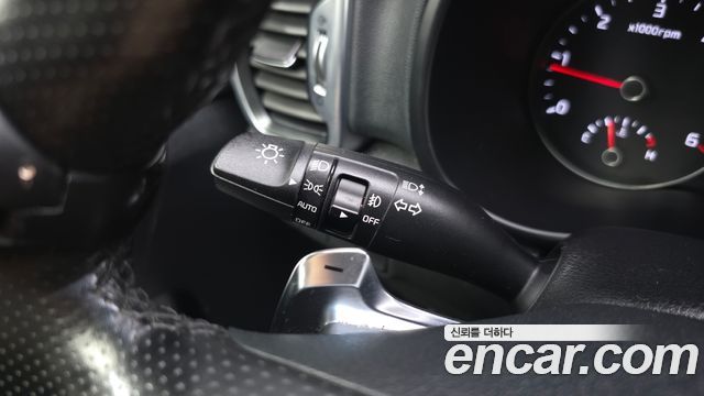 Kia Sportage Diesel 2WD Noblesse — photo 1 of 30