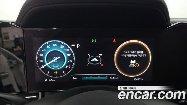 Hyundai AVANTE 1.6 — photo 1 of 30