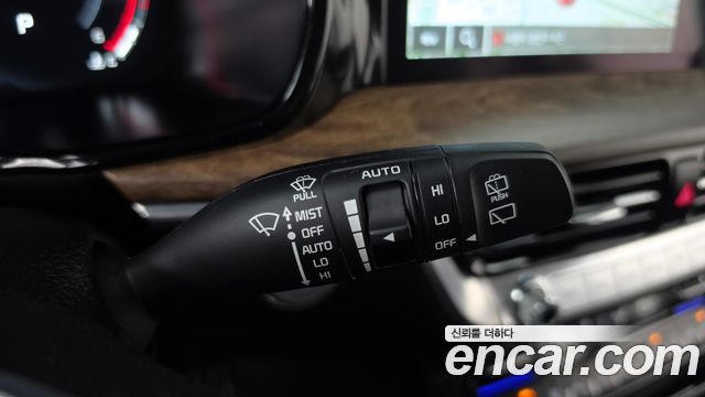 Kia Mohave Diesel 3.0 4WD 5-Seater — photo 1 of 36