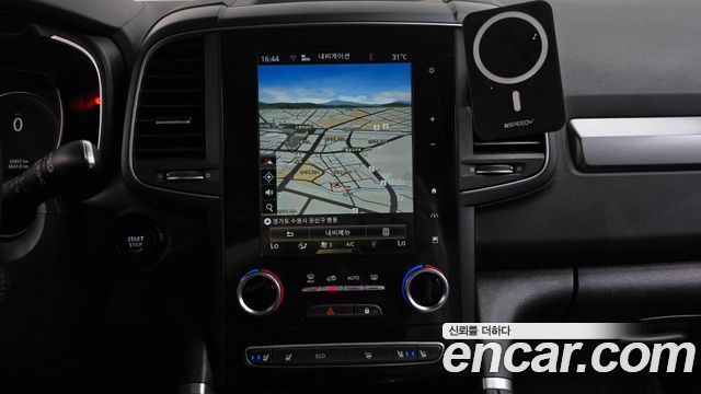 Renault-KoreaSamsung QM6 2.0 LPe LE 2WD — photo 1 of 34