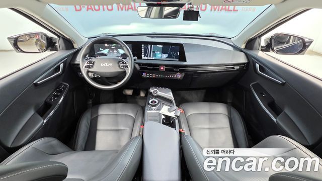 Kia EV6 Long Range — photo 1 of 20