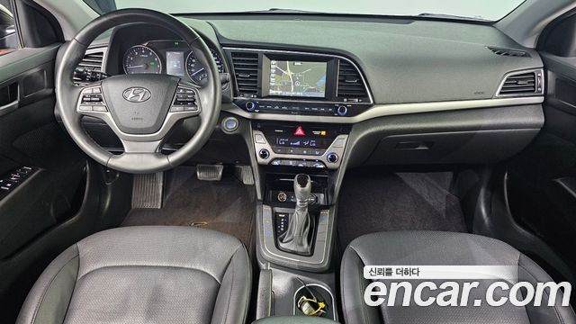 Hyundai AVANTE 1.6 GDI Modern — photo 1 of 20