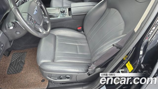 Hyundai Genesis G380 Prestige AWD — photo 1 of 33
