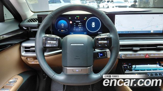 Hyundai Grandeur 2,5 Gasoline 2WD — photo 1 of 35