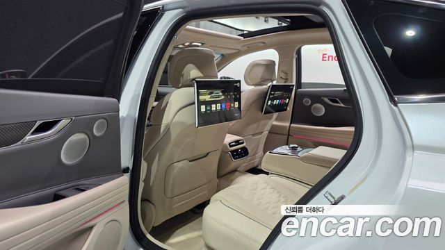 Genesis G80 Gasoline 2.5 Turbo AWD — photo 1 of 20