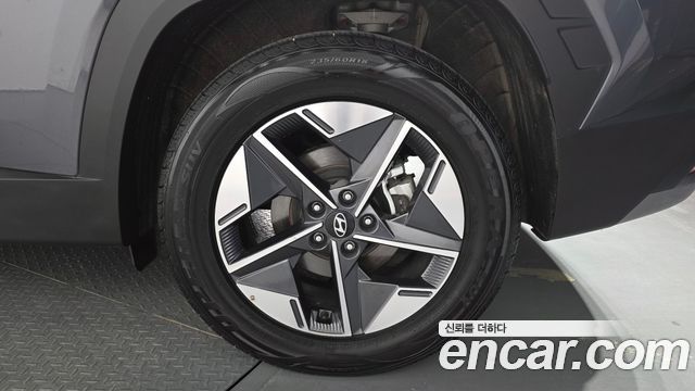 2025 Hyundai Tucson Gasoline 1.6 Turbo 4WD, photograph 2