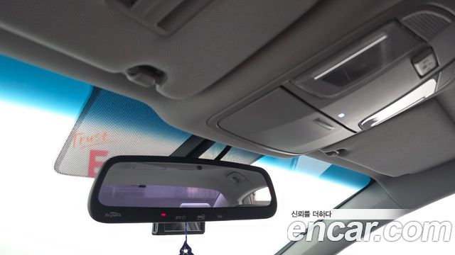 Hyundai Sonata 2.0 Smart — photo 1 of 31