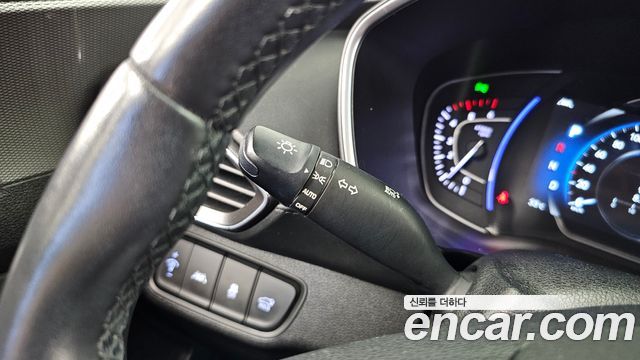 Hyundai Santafe Diesel 2.0 2WD — photo 1 of 33