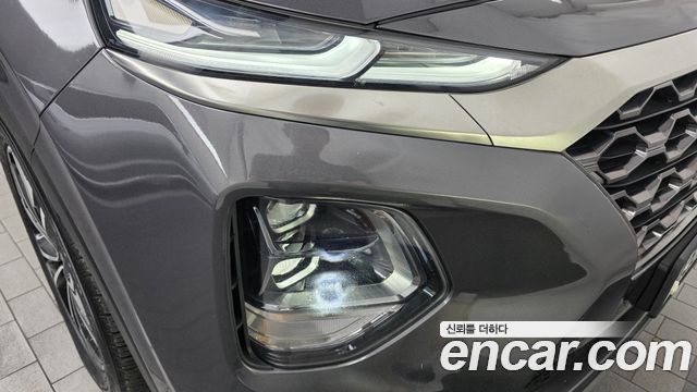 Hyundai Santafe Diesel 2.0 2WD — photo 1 of 32