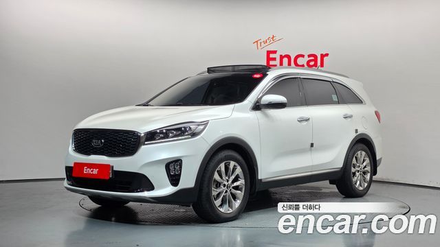 Kia Sorento Diesel 2.2 4WD — photo 1 of 38