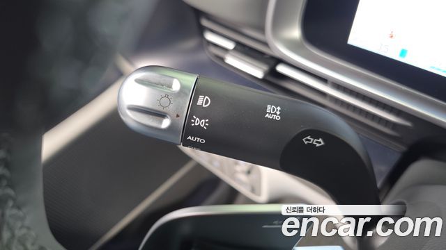 Hyundai Ioniq6 Long Range AWD — photo 1 of 39
