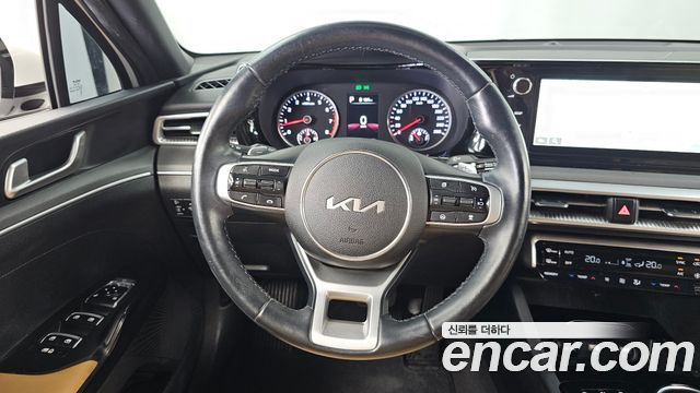 2023 Kia K5 2.0, photograph 8