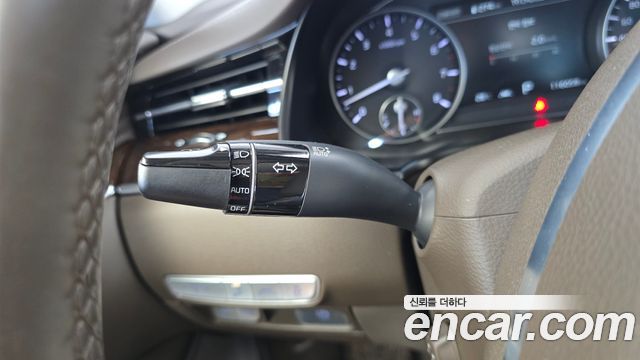 Kia K9 3.8 GDI AWD — photo 1 of 36