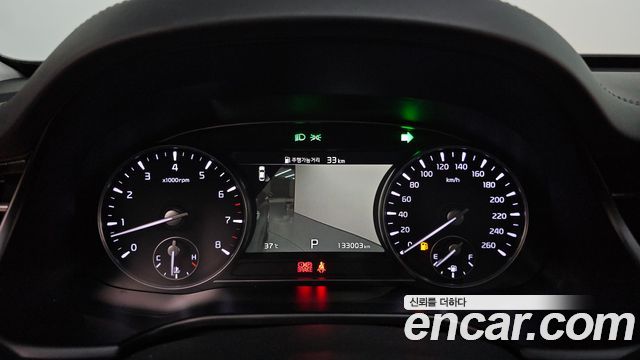 Kia K9 3.8 GDI AWD — photo 1 of 20