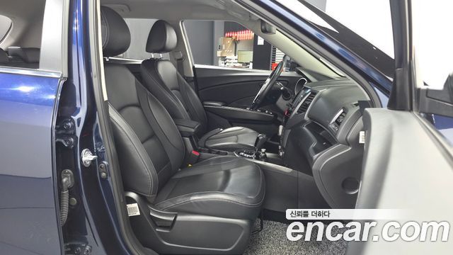 KG_Mobility_Ssangyong TIBOLI VX 2WD — photo 1 of 31