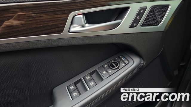 Genesis G80 3.3 GDI AWD — photo 1 of 31