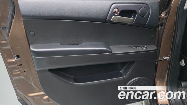 2016 KG_Mobility_Ssangyong KORANDO Extreme 4WD, photograph 4