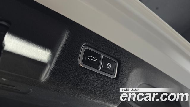 Kia Sorento Diesel 2.2 2WD — photo 1 of 31